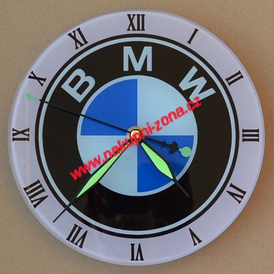 Hodiny BMW - Kliknutím na obrázek zavřete